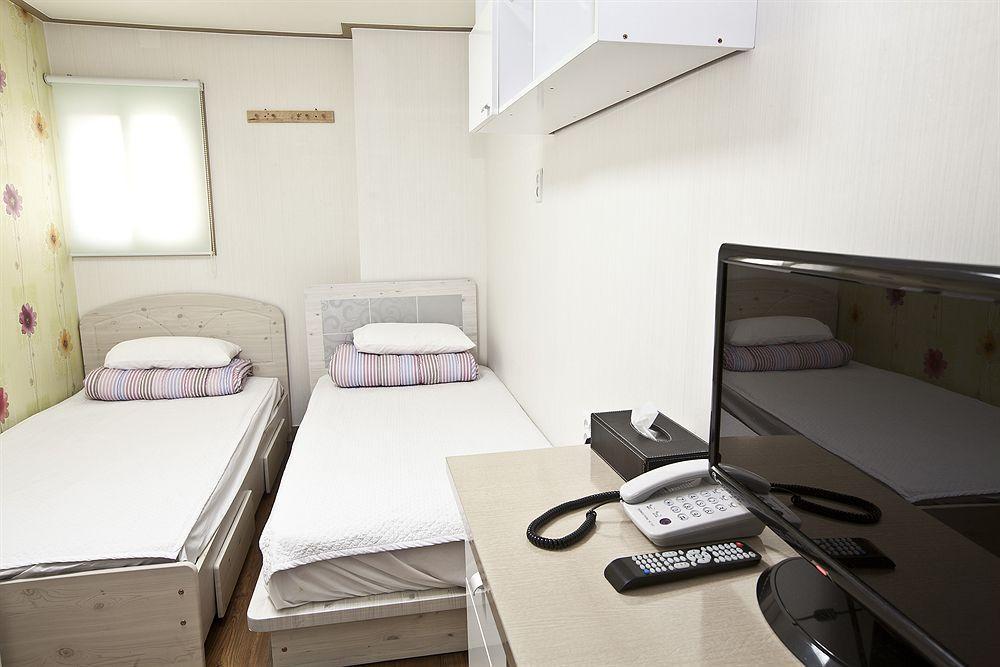 24 Guesthouse Edae سيول المظهر الخارجي الصورة