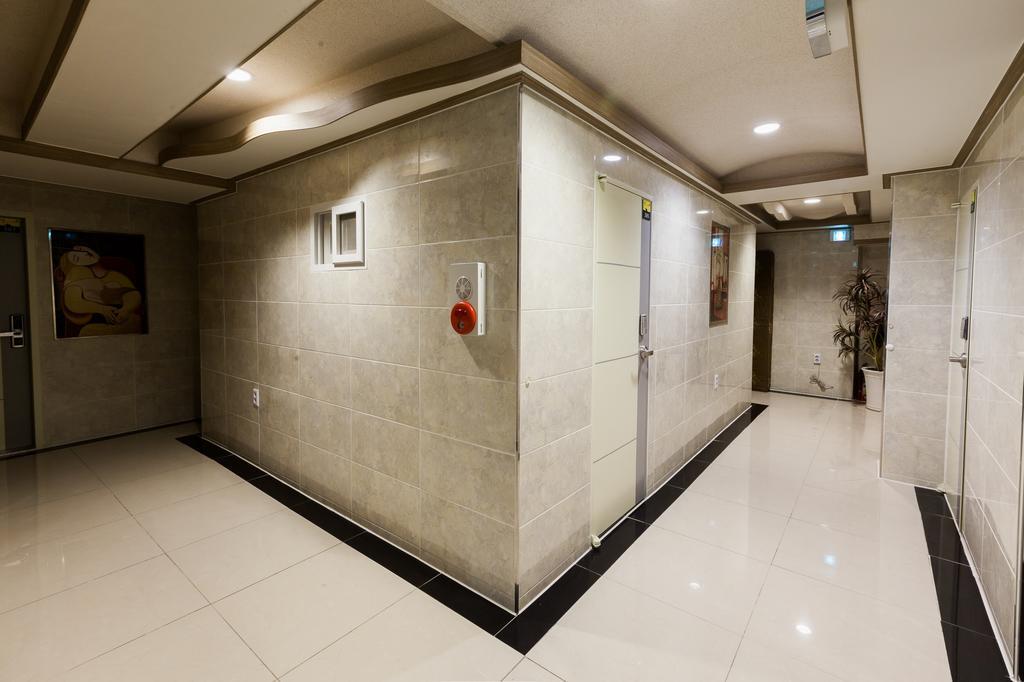 24 Guesthouse Edae سيول المظهر الخارجي الصورة